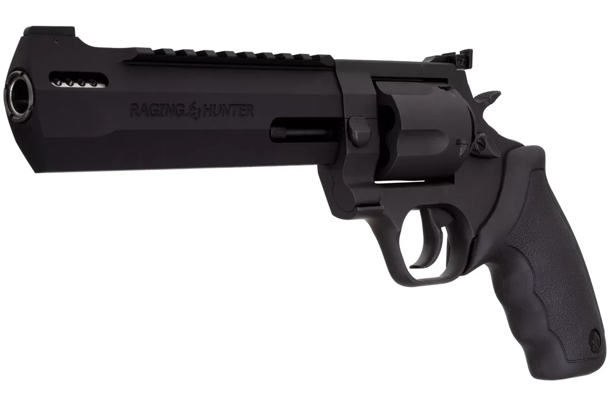 Taurus Raging Hunter .454 Casull 6.75" Matte Black Oxide, 5-Shot — right quarter view