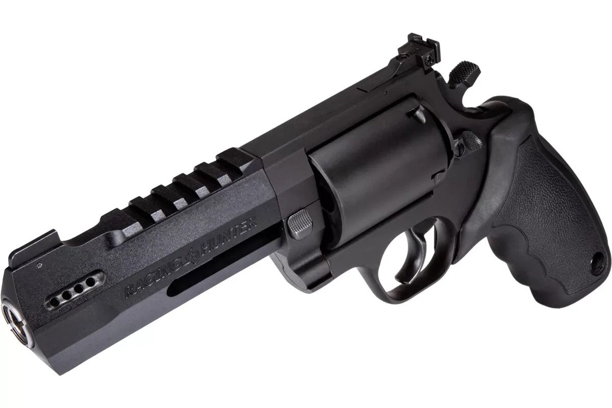 Taurus Raging Hunter .500 S&W Mag 5.12" Matte Black Oxide, 5-Shot — right quarter view